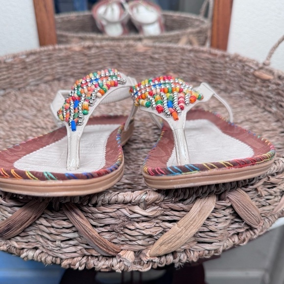 Beaded brightly colored beautiful boho Flat Sandals in NWOT condition SZ 11.5 - Picture 6 of 8